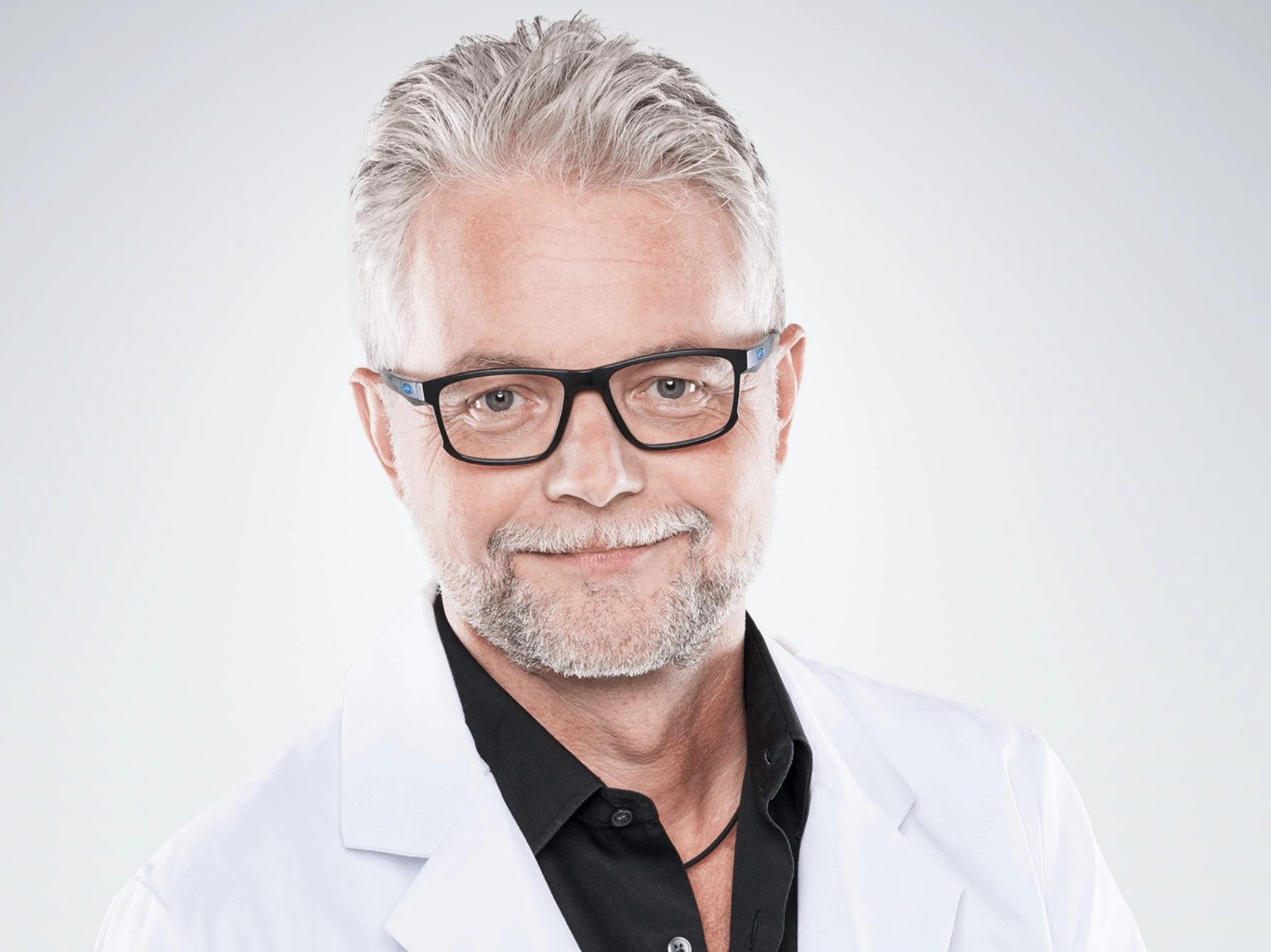 Kniechirurgie Prof. Dr. med. Markus Arnold Kniechirurgie Prof. Dr. med. Markus Arnold