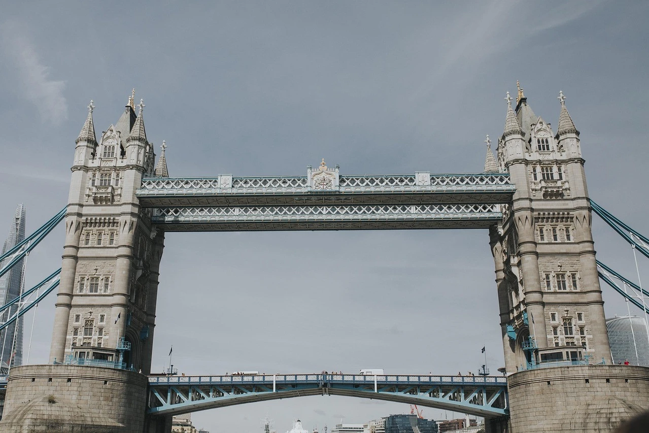 Tower Bridge, Londres