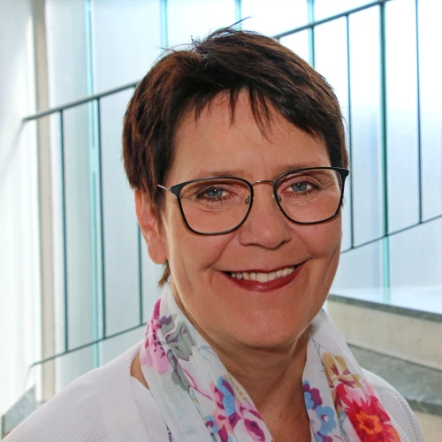 Katrin Bleil