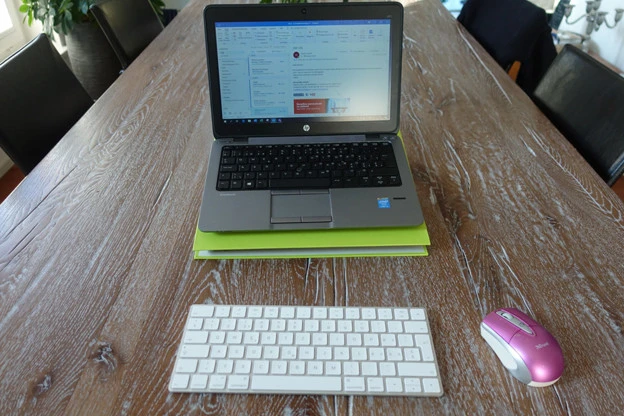 travail avec un ordinateur portable
