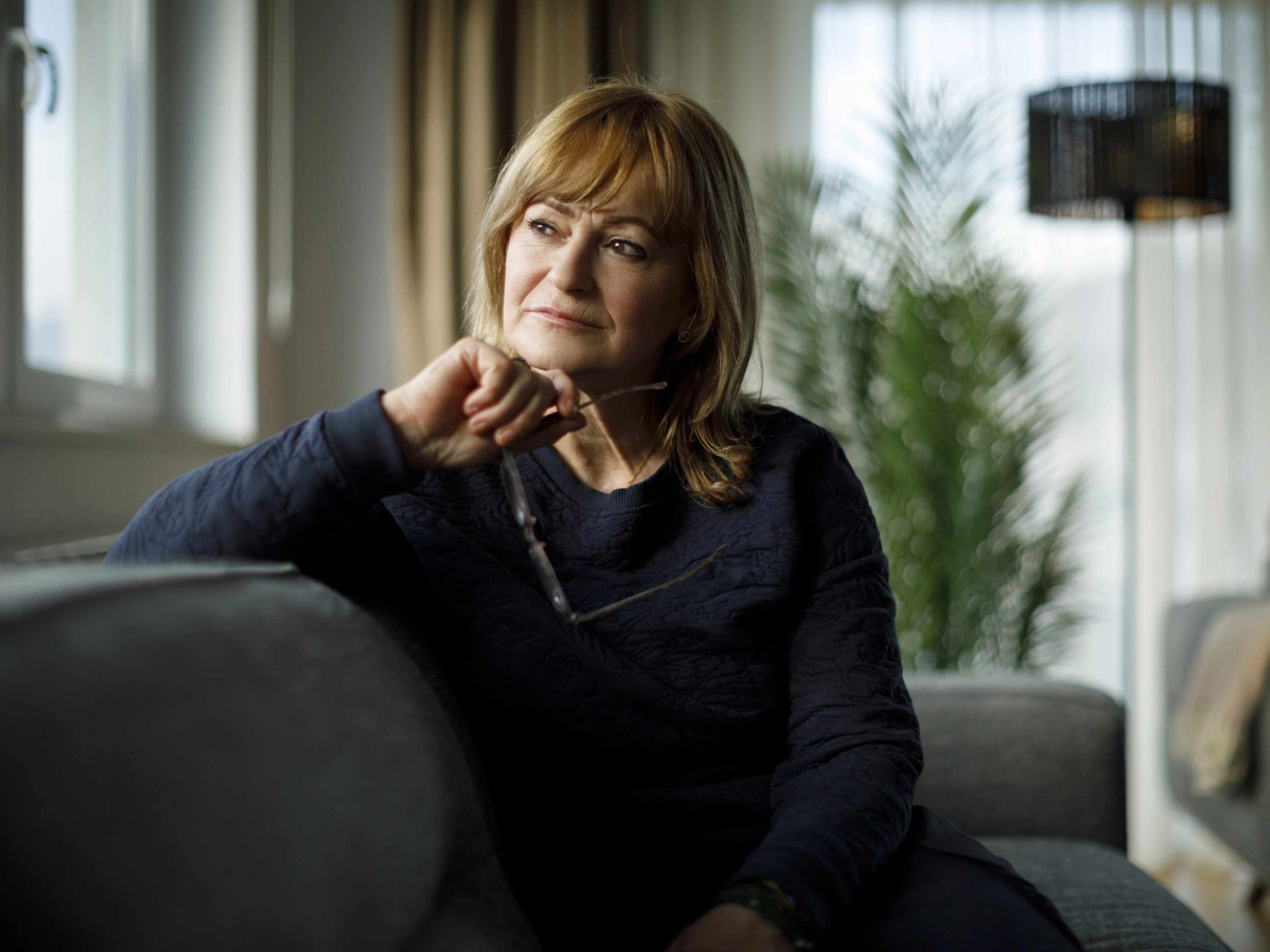 Nachdenkliche Frau Nachdenkliche Frau