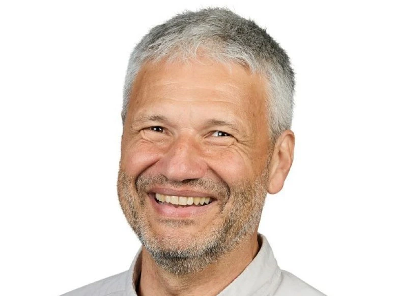 Dr. Ralf Roth Dr. Ralf Roth Portrait